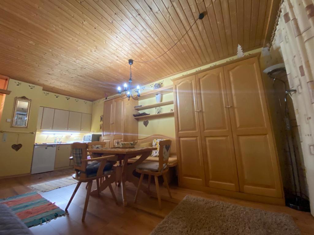 Kulmhof Tauplitz Apartman 111 Bagian luar foto